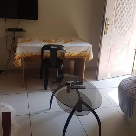 Carlcyn Homestay Gaborone Exterior photo