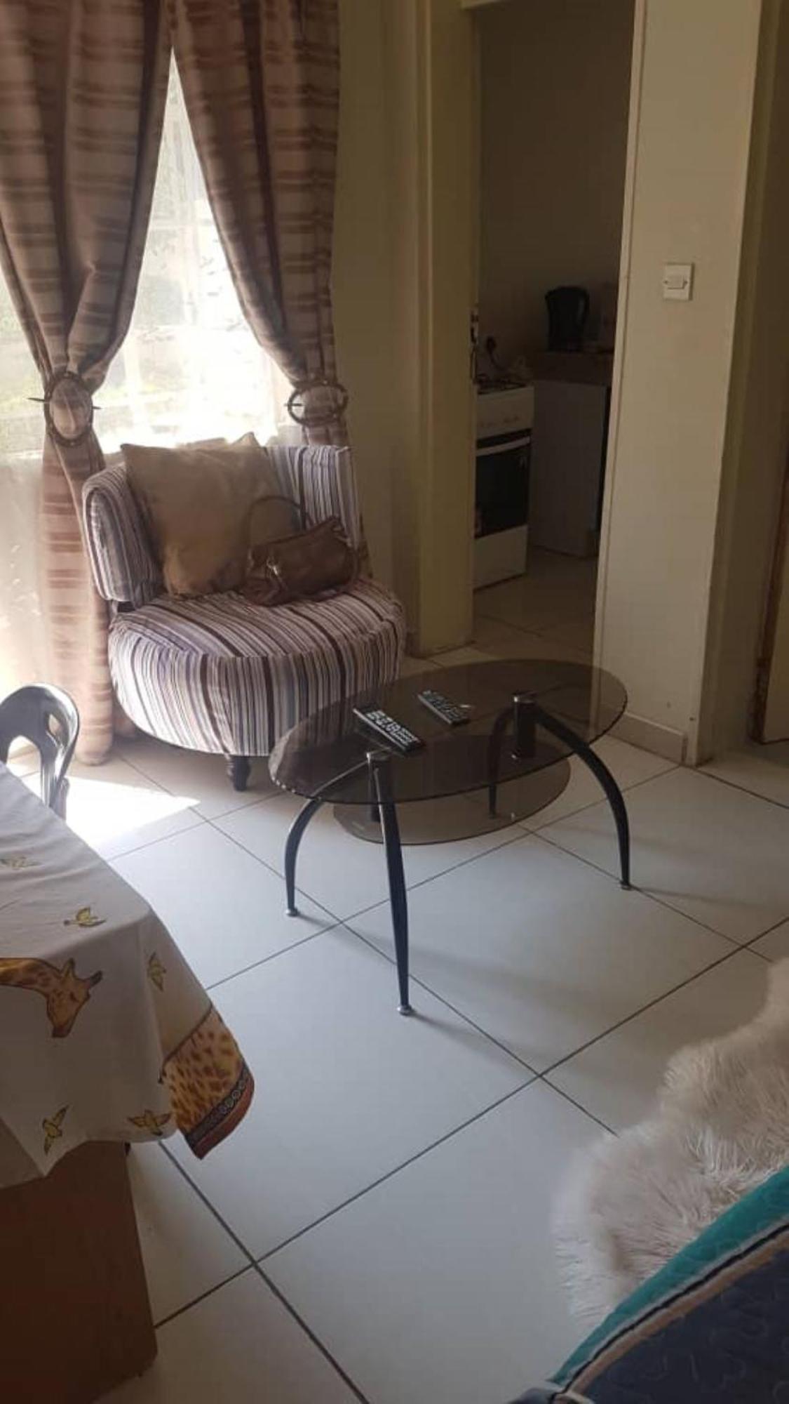 Carlcyn Homestay Gaborone Exterior photo