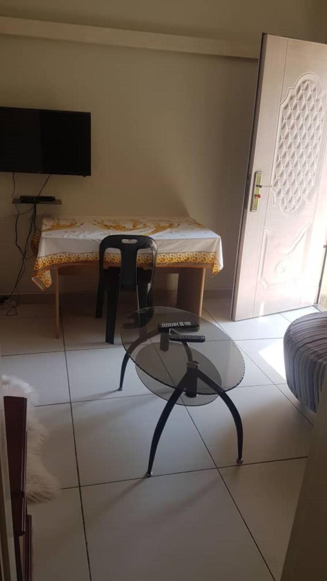 Carlcyn Homestay Gaborone Exterior photo